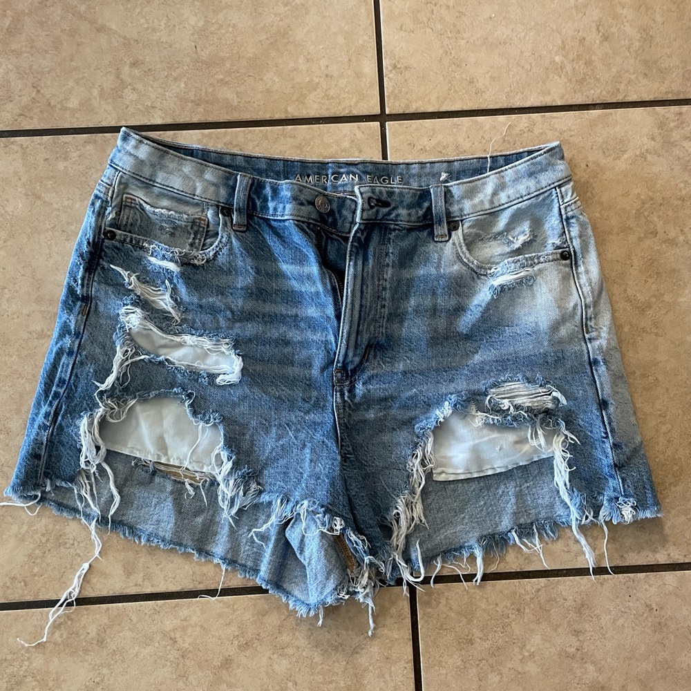 Size 14 American Eagle AE Mom Short Distressed Denim